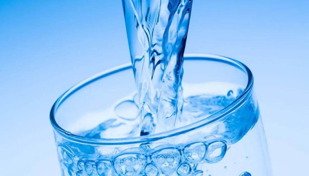 Pros and Cons of Chloramine in Drinking Water